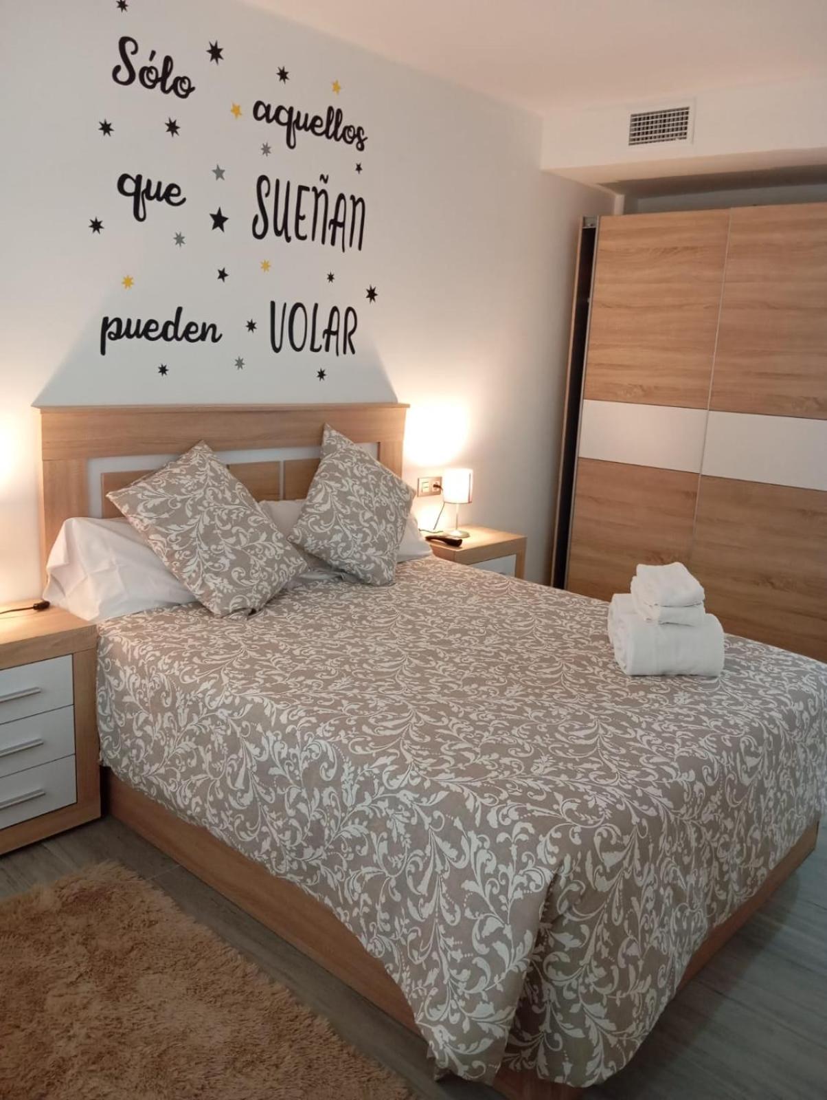 Apartamento Con Jacuzzi El Rincon De Las Delicias Zaragoza Exterior photo